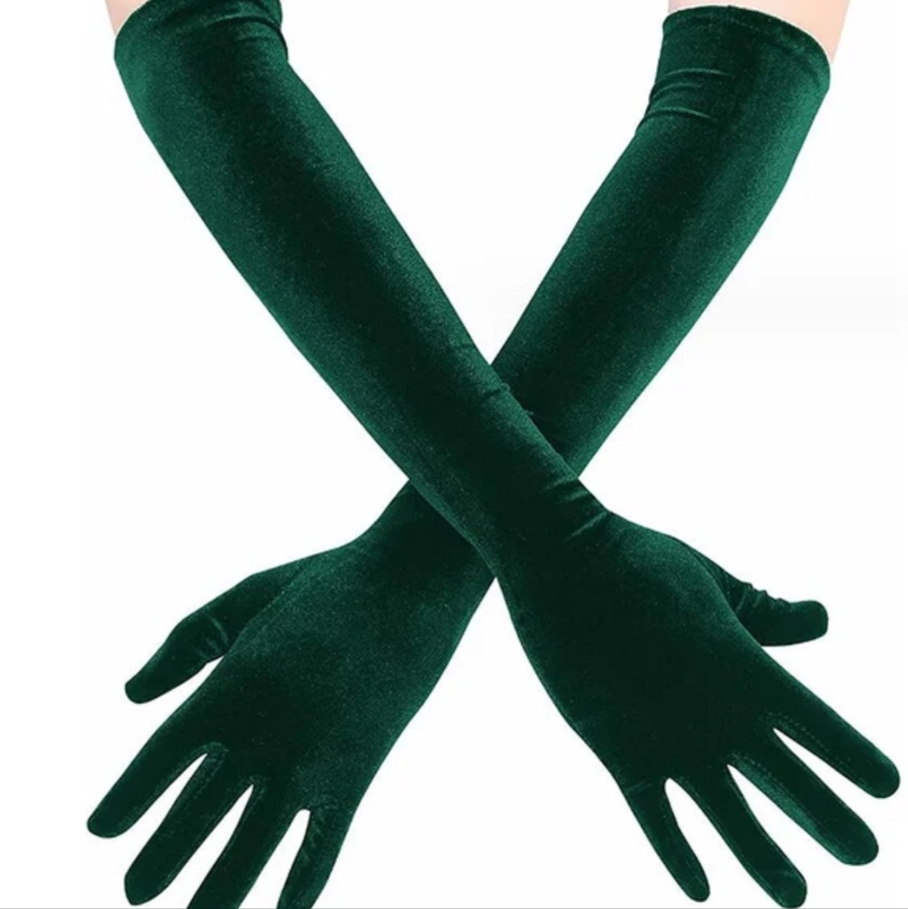 🎄🎉HOST GLAM PICK🎉🎄Gorgeous Green Velvet Elbow Length Opera Gloves NWT